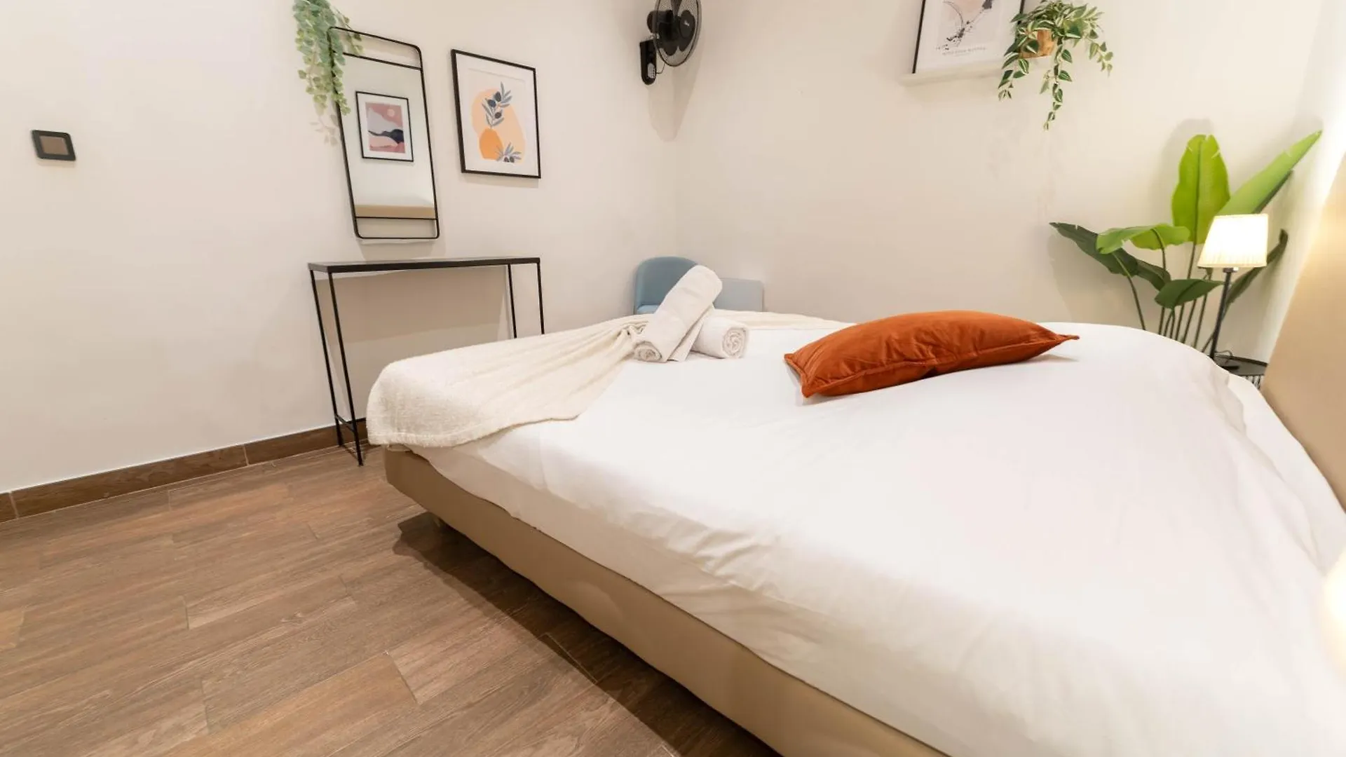 Apartment Bel Appartement En Plein Coeur De La Vieille Ville Nice France